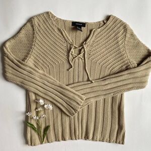 Y2K tan sweater w/lace up detail